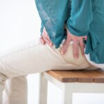 股関節痛イメージ